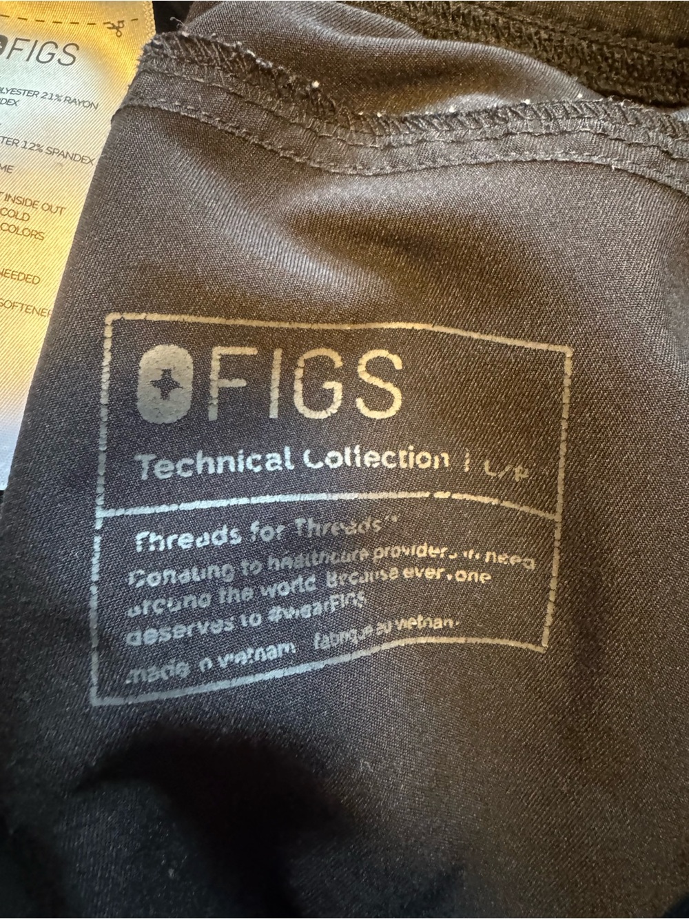 Figs Black Kade Straight-Leg Scrub Pants with Gray Drawstring Petite - Picture 6 of 7